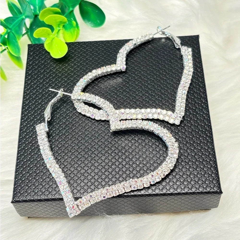 Sparkling Rhinestone‎ Heart Hoop Earrings